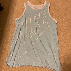 Men’s Nike Medium Tank